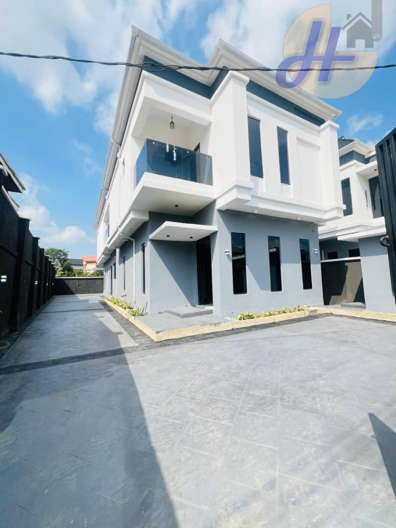 Modern Smart Newly Built 4 Bedroom Fully Detached Duplex with a BQ at ADENIYI JONES, IKEJA, LAGOS.